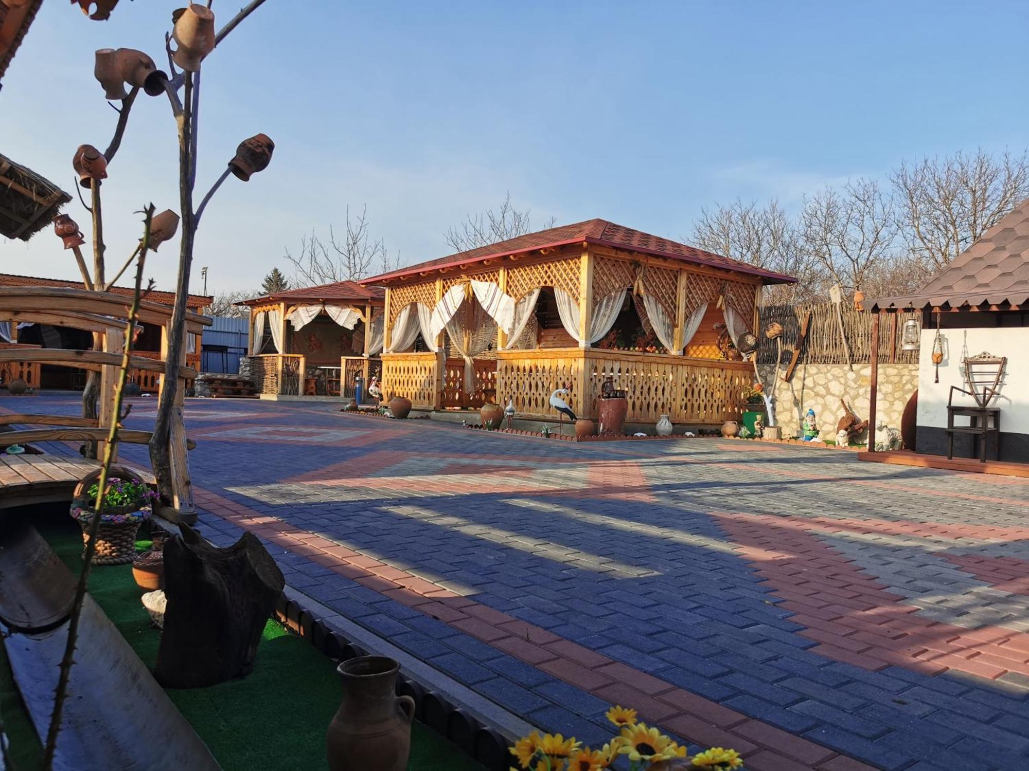 La Madalina Bed & Breakfast Selemet Luaran gambar