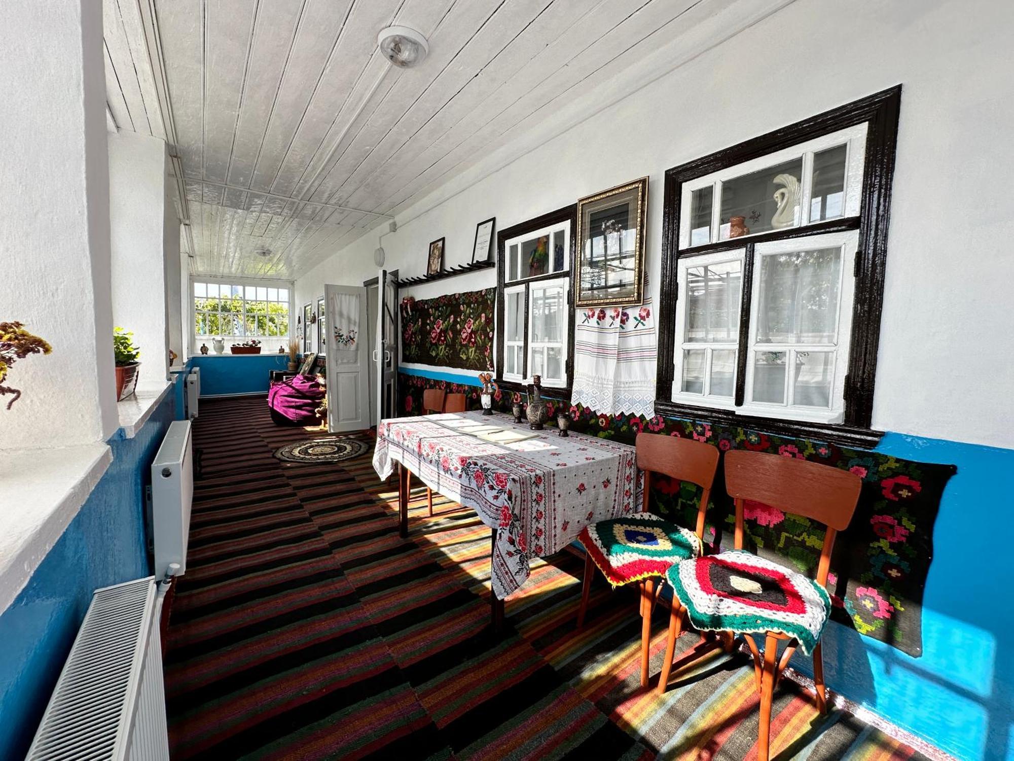 La Madalina Bed & Breakfast Selemet Luaran gambar